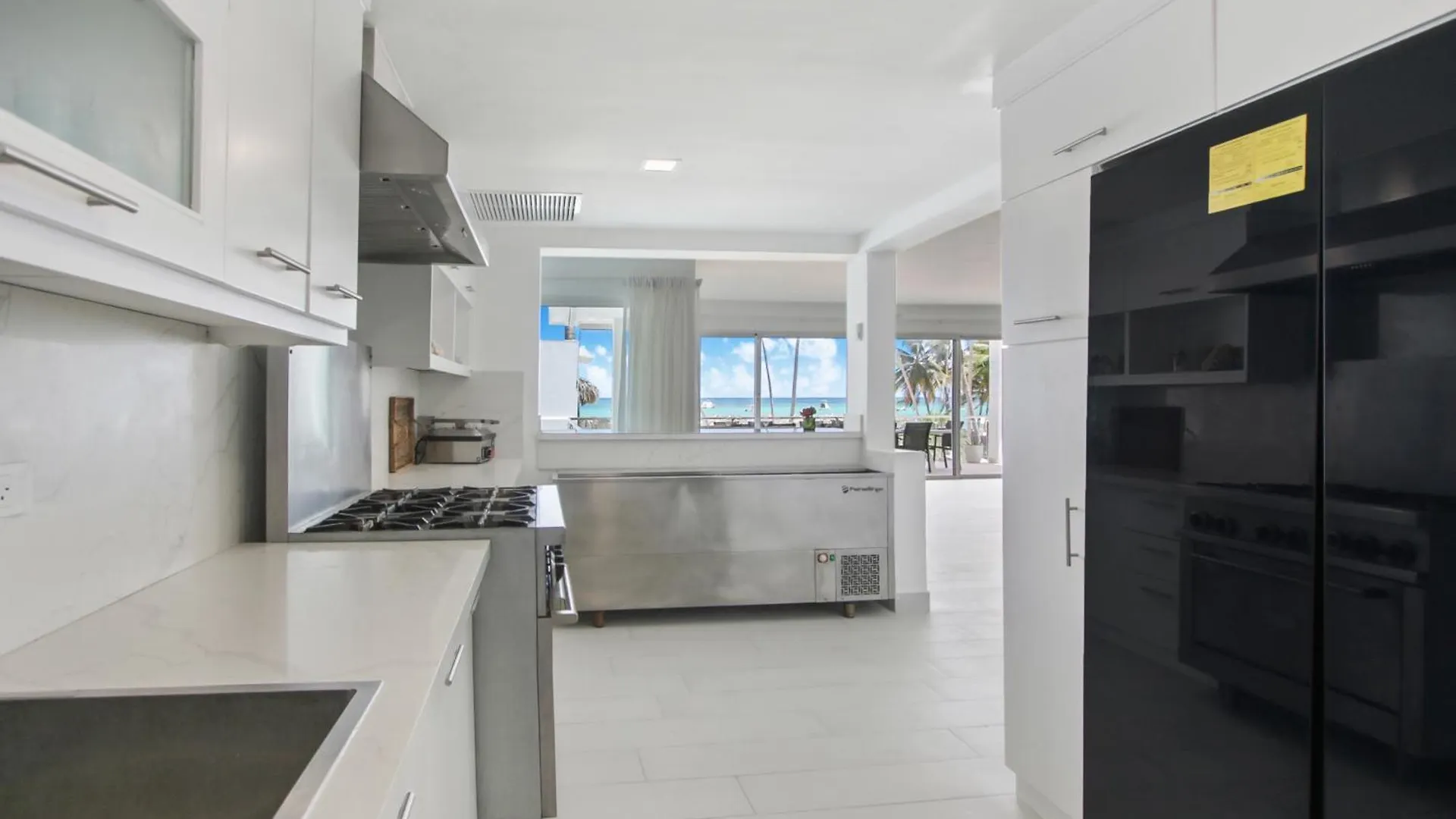 פונטה קאנה Luxury Villa In Bavaro Just On The Beach