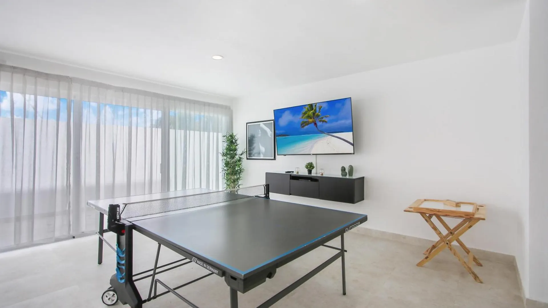 פונטה קאנה Luxury Villa In Bavaro Just On The Beach