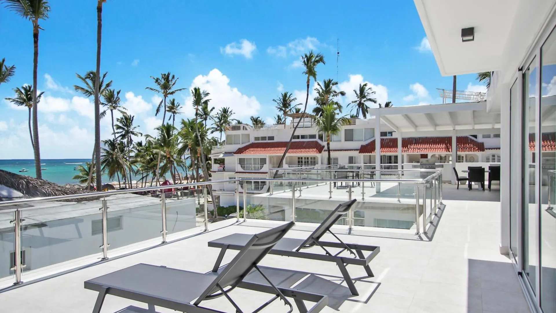פונטה קאנה Luxury Villa In Bavaro Just On The Beach  פונטה קאנה