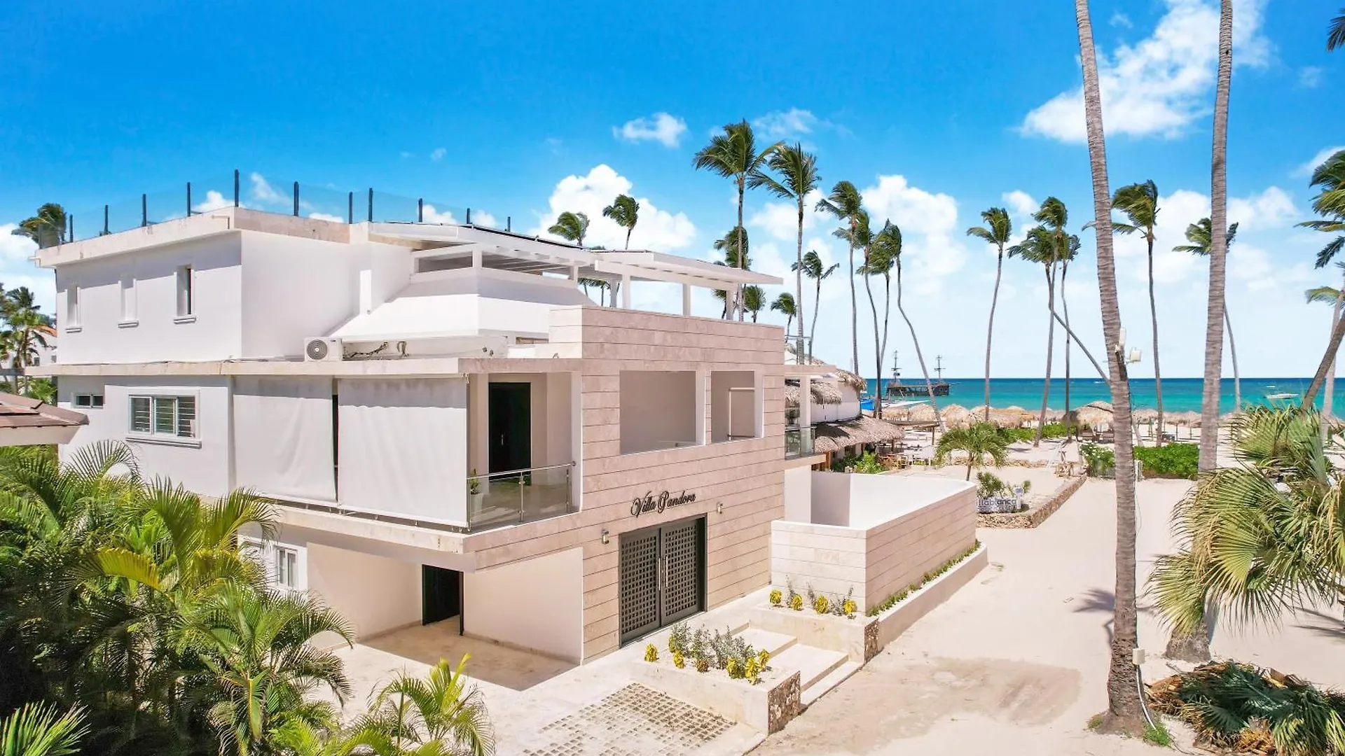 Contacts de Luxury Villa In Bavaro Just On The Beach